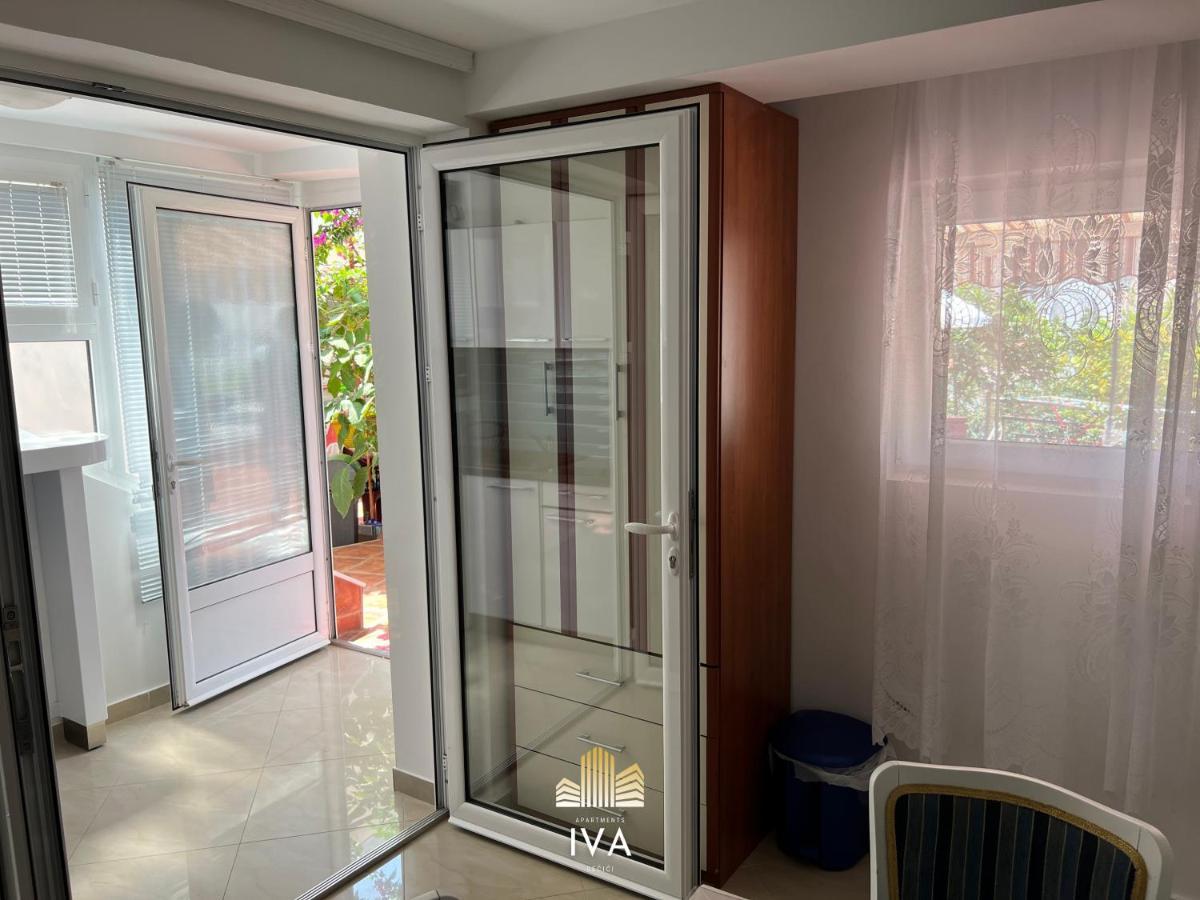 Apartmani Iva Becici Экстерьер фото
